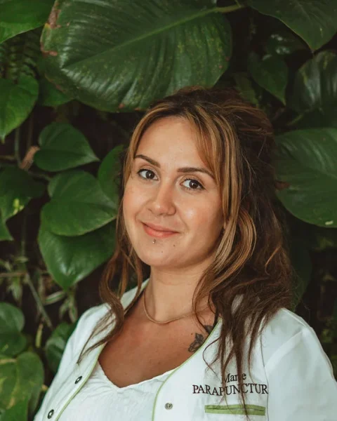 Marie Aubert, responsable du cabinet Parapuncture de Rochefort